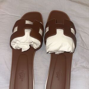 Hermes sandals